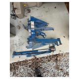 Ladder jacks