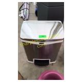 Rubbermaid commercial trash can