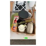 Assorted household goods