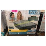 Intex air bed - queen