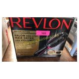Revlon hair dryer/volumizer