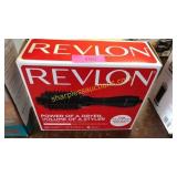 Revlon hair dryer/styler