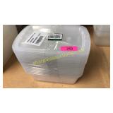 12 Rubbermaid container with lids