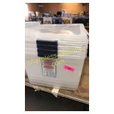 4 plastic totes with lids