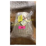 Threshold throw blanket