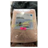 Room essentials comforter set-twin/twin XL