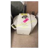 Cast iron Dutch oven