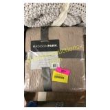 Madison park oversized quilted throw