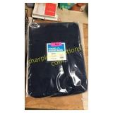 Room essentials comforter -twin/XL twin