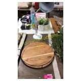 Circle tray, desk lamp (no bulb)