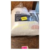 Microfiber comforter-full/queen