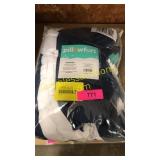 Pillowfort comforter - twin