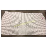 Hearth & Hand 5 ft x 7 ft area rug