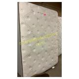 Queen box & mattress set