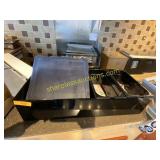 Plastic divided serving container