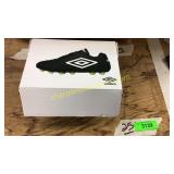Umbro cleats - youth 13