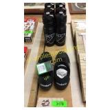 Umbro cleats - Y3, water bottles