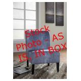 Scratch/Dent Accent chair A3000069