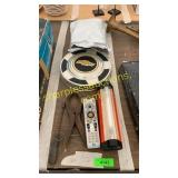 Assorted household goods