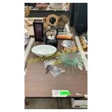 Assorted household goods