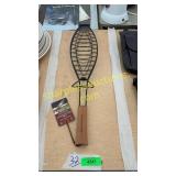 Fish grilling basket