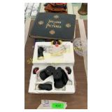 Ireland in pictures book, cat decoration