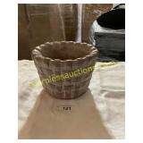 Isabel Bloom Round Brown basket