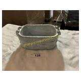 Isabel Bloom Rectangular medium basket