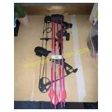 Childs Bow and arrow set