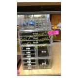 Jewelry/makeup organizer- broken