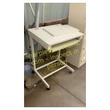 Computer desk on wheels