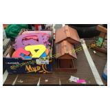 Bird feeders, foam puzzle