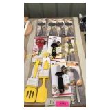 Cheese graters, cheese knives, misc