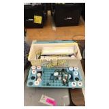 Cake decorating tool set