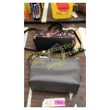 2 purses