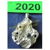 Sterling pendant with sapphire