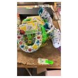 Training toilet seats, roller blades size 2-5