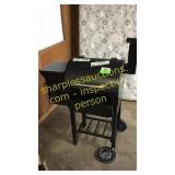 Pellet Grill - broken wheel