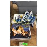 Mop heads, 2016 calendars