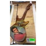 Elvis guitar clock