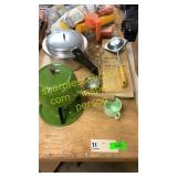 2 pots, kitchenware, misc