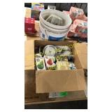 Light bulbs, hub cabs