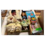 Eskimo Doll / dolls and flatly paper dolls