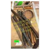 Wood tennis rackets, mi