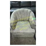 Swivel chair