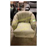 Swivel chair