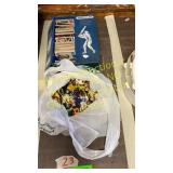 Sport figures and locker case baseball cards