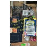 2 pair Levi jeans 33x30 work supplies and misc