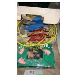 Primal light pack-o- piggies and yard jarts