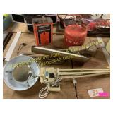 Gas cans, 2-clamp desk lamps